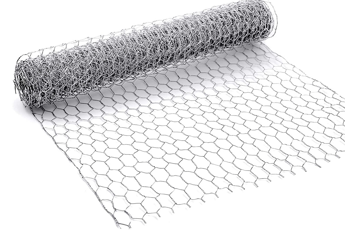 BSTWM Chicken Wire Mesh for Crafts and Gardening,Rust-Proof Galvanized Hexagonal Wire Net 15 Inches x 10 Feet x 0.6 Inch Mesh,with Pliers,Gloves and Wire Ties 10ft 